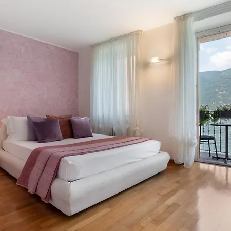 Luxury Lakefront Casa vacanze