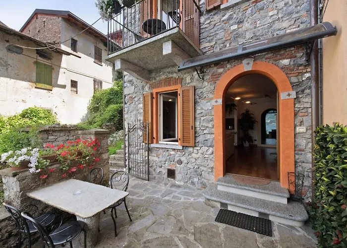 Luxury Lakefront Lezzeno